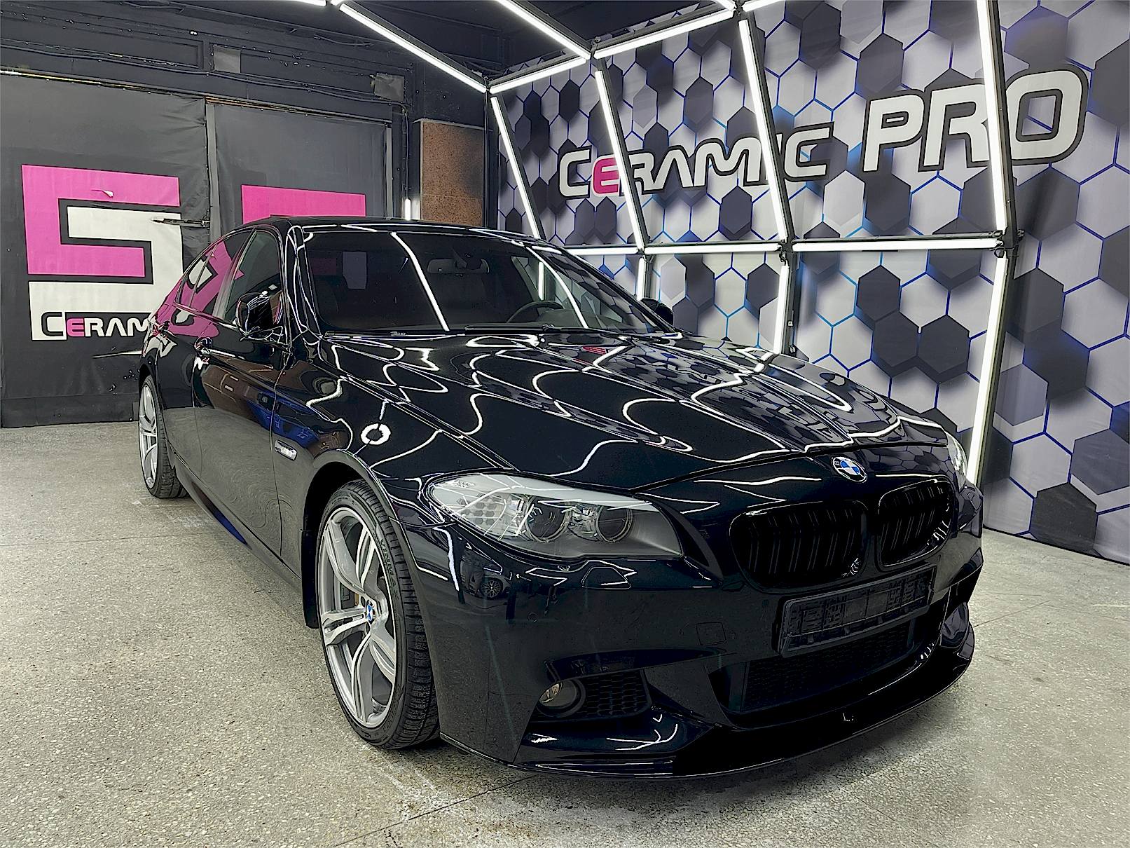 Полировка и керамика для BMW F10 в Алмапты